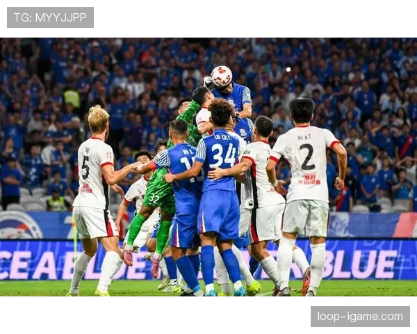 法兰克福点球英雄状态火热，关键战役助力球队稳居争冠行列