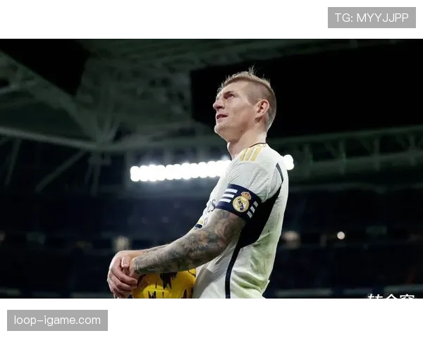 维蒂尼亚与托尼·克罗斯:传球风格与技术体系的差异分析 维蒂尼亚与托尼·克罗斯:传球风格与技术体系的差异分析